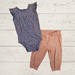 Carter's Floral Bodysuit With Pants- Size 9m
